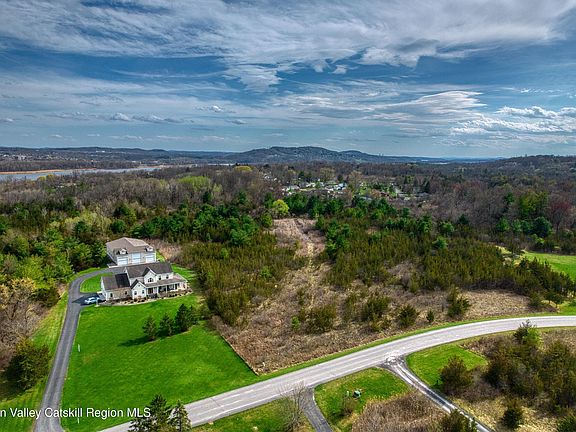 5th image of 3184 Sleepy Hollow Road