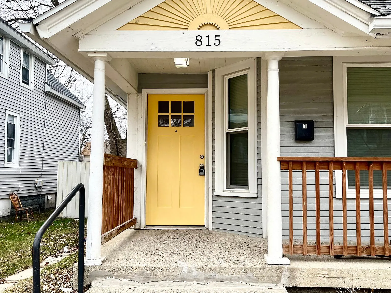 3 bed, 799 sqft, $1,400 — Photo 1