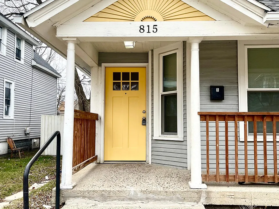 815 Union Ave SE #1