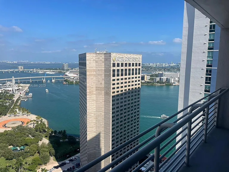 325 Biscayne Blvd #3716 — Photo 15