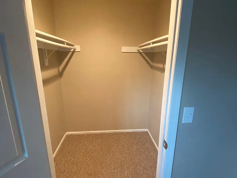 47 Bolton Ct — Photo 9