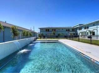 1822 W 25th St, Houston, TX 77008