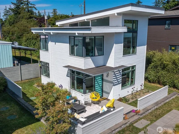 430 Prune Alley #B, Orcas Island, WA 98245