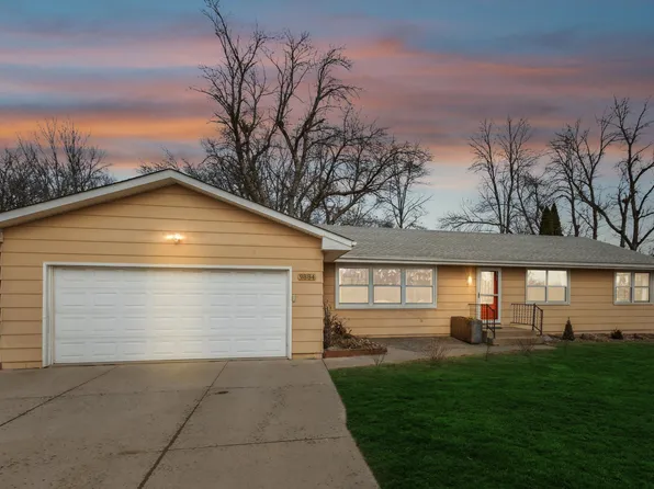 9884 35th St NE, Saint Michael, MN 55376