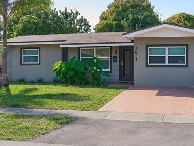 3621 NW 35th Way, Lauderdale Lakes, FL, 33309