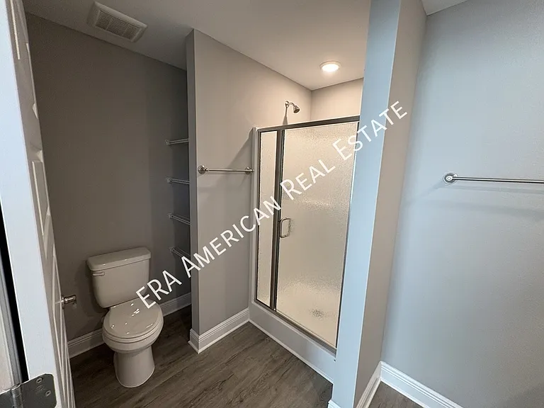 838 Fairview Dr — Photo 17