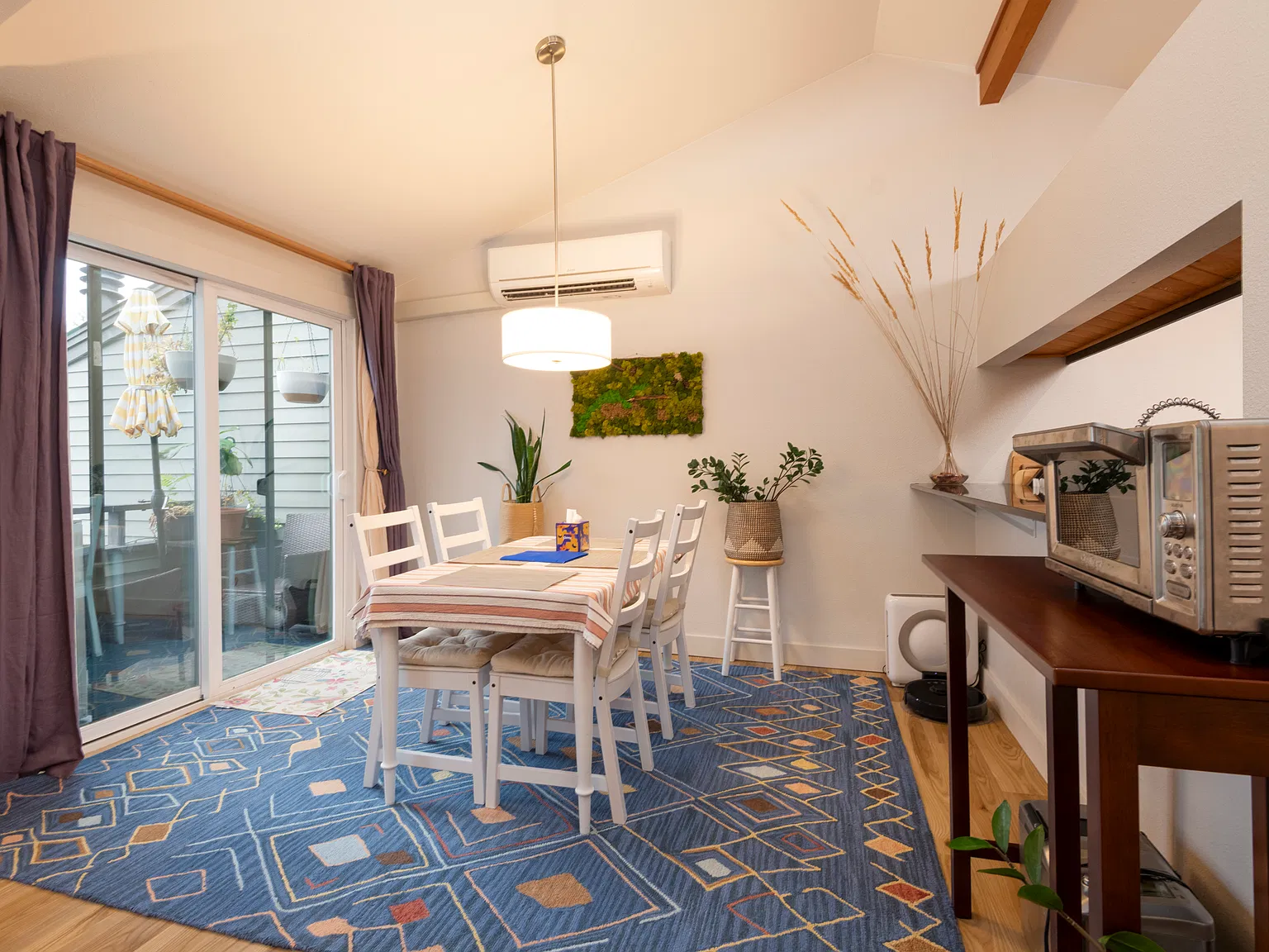 1 bed, 944 sqft, $2,900 — Photo 4