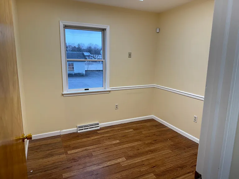 1803 W Main St — Photo 5