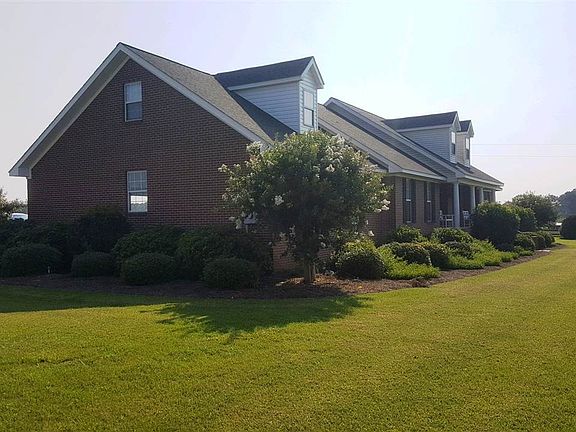 2nd image of 600 Columbus Hwy