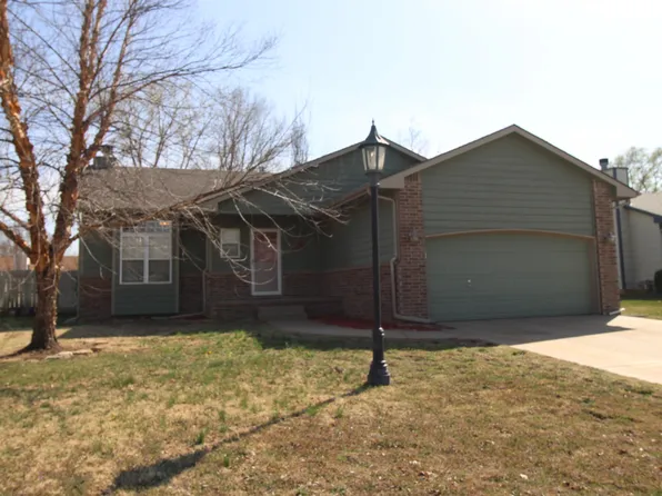 531 Plantation St, Maize, KS 67101