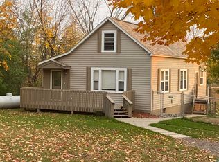 3864 Nelson Rd, Duluth, MN 55803