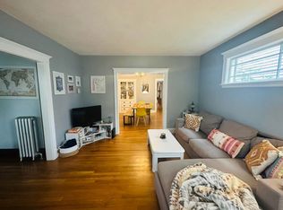 15 Bexley Rd FLOOR 1, Roslindale, MA 02131