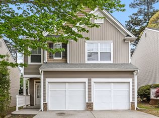 565 Cool Weather Dr, Lawrenceville, GA