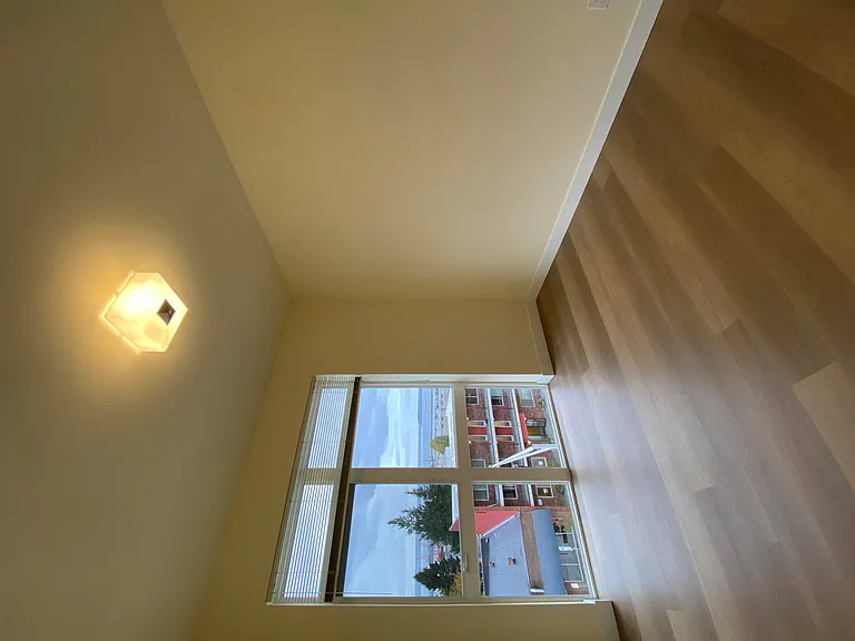 Library Place — Photo 19