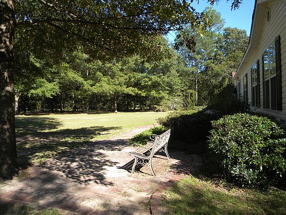 5th image of 3138 Melba Dr