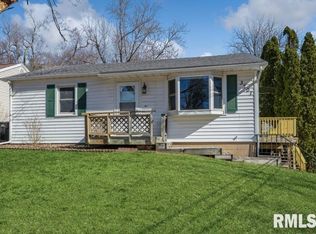 3201 N 3rd St, Clinton, IA 52732