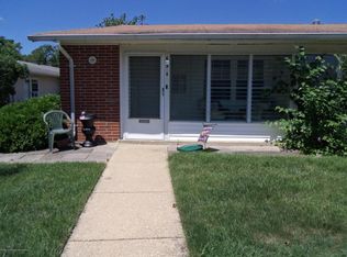 669A New Castle Ct, Lakewood, NJ