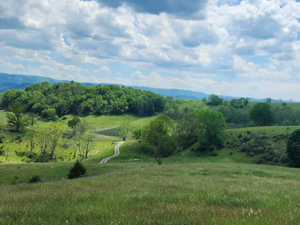 0 Seneca Trl S, Union, WV 24983
