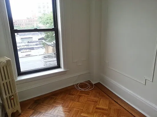 Rented by Rapid Realty Cobble Hill | media 7