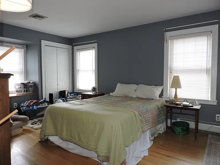 213 Holmes St #1 — Photo 9