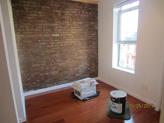 Rented by Majesty Management | media 66