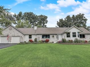 1005 Talbot Ave, Lake Bluff, IL 60044