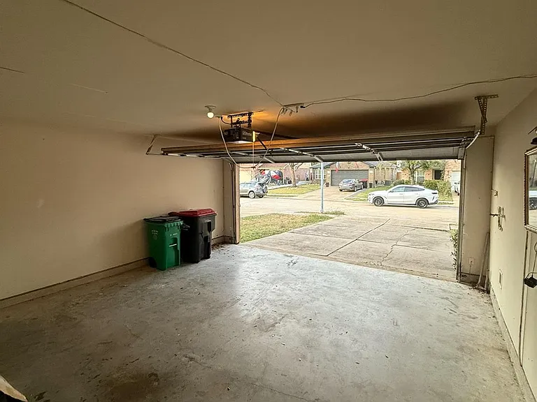 17719 Scarlett Falls Ln — Photo 23