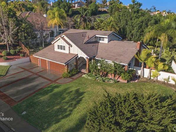 25641 Rapid Falls Rd, Laguna Hills, CA 92653