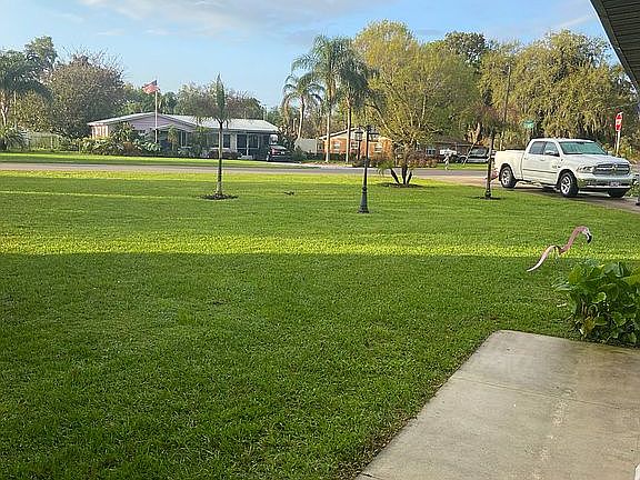 4th image of 9414 Catinka Dr