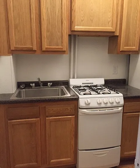1334 Commonwealth Ave #4 — Photo 3
