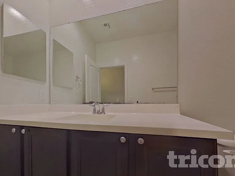2473 S 235th Dr — Photo 12