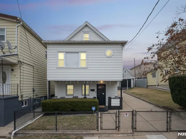 126 Shaw St, Garfield, NJ 07026