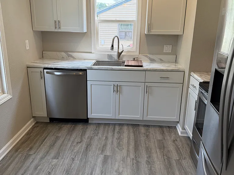 5706 S Union St — Photo 4