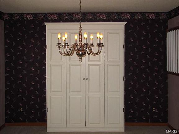 4th image of 5547 Pierre Ct