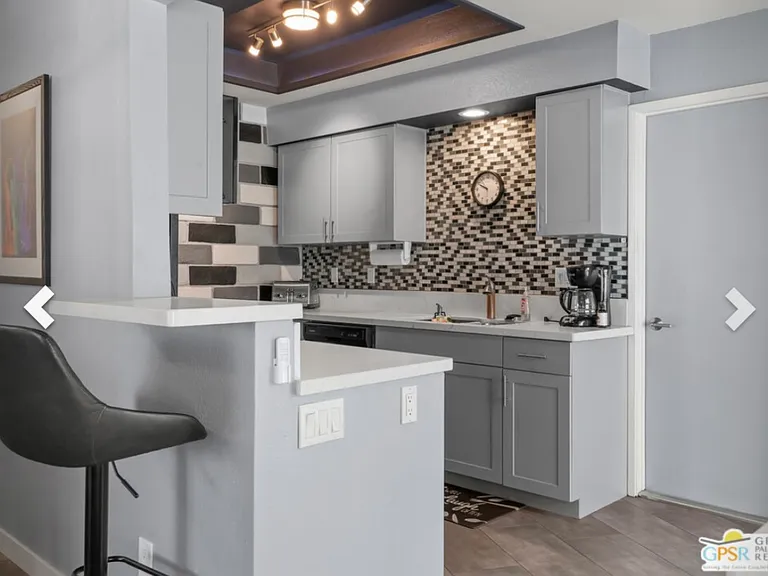 68302 Calle Cordoba — Photo 19