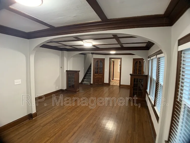 1150 Central Ave W #2 — Photo 2