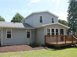 466 Chicora Rd, Butler, PA 16001