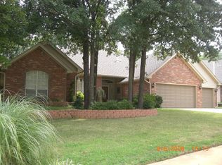 2712 Berrywood Dr, Edmond, OK 73034