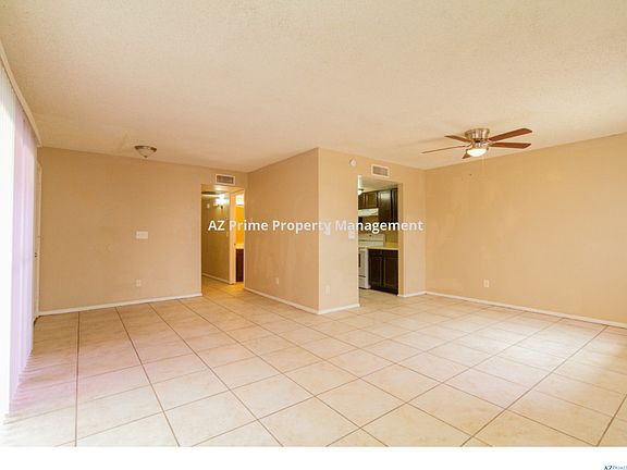 4th image of 2680 N 43rd Ave APT A