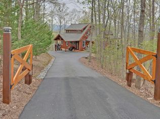 314 Sunrock Mountain Trce, Blue Ridge, GA 30513