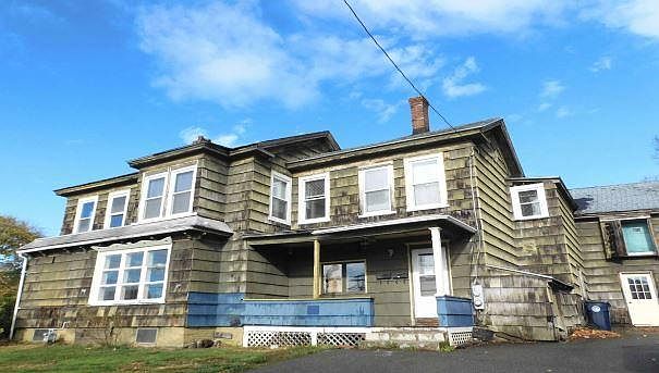 1st image of 269 Lincoln St