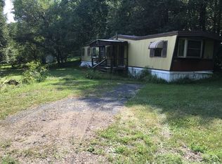 7 Haven Fair Lawn Dr, Pottsville, PA 17901