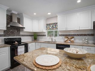 605 Sea View Cir, Destin, FL 32541