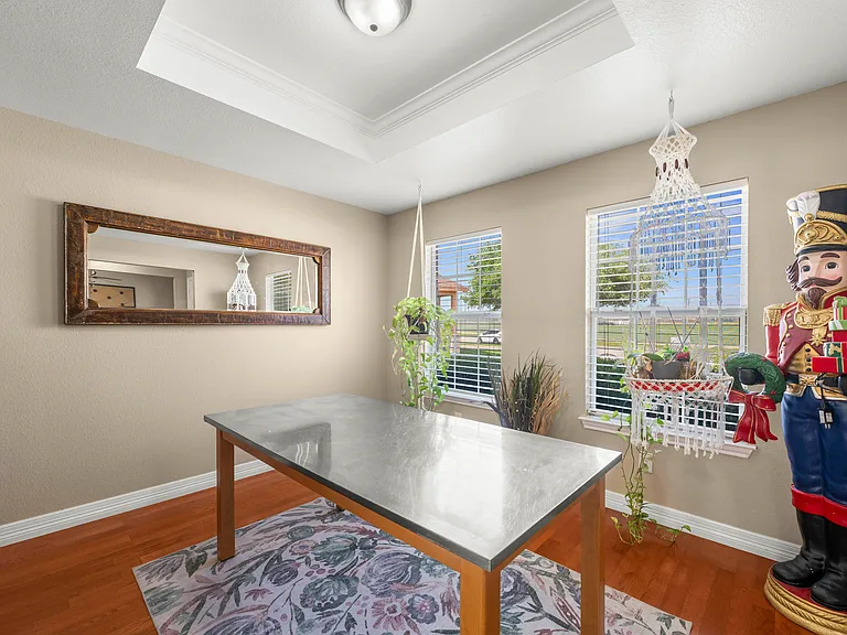 3903 Thunder Creek Dr — Photo 10
