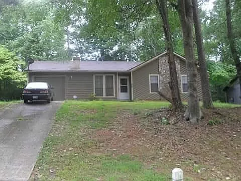 5133 Galbraith Cir — Photo 1