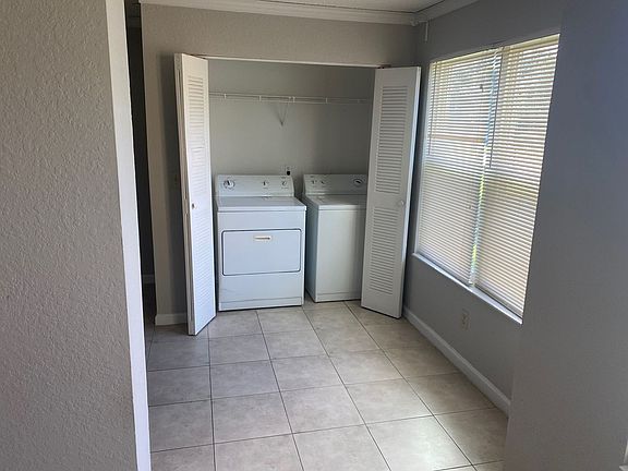3rd image of 5773 Gatlin Ave APT 613