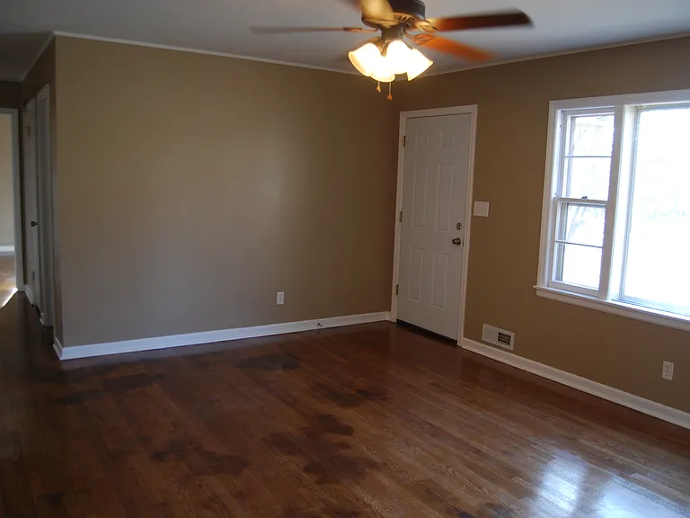 1512 SW Highway Ln — Photo 7