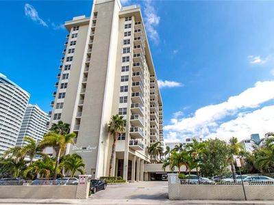 336 N Birch Rd APT 8G, Fort Lauderdale, FL, 33304