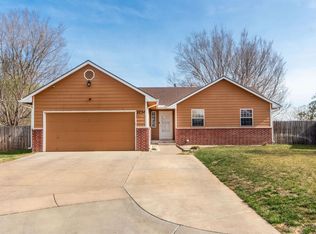 2734 N Stoney Point St, Wichita, KS 67205