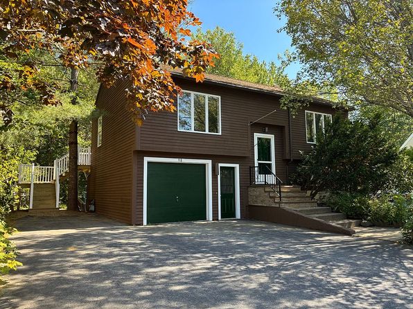 98 Regan Ln